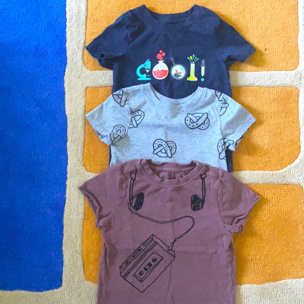 Art Class and Cat & Jack Toddler Boy 3-Pieces T-shirts Bundle in 2T